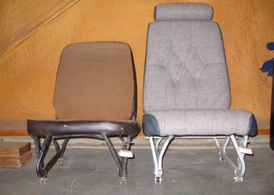 L, Utility seat R, full size seat